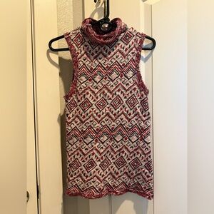Geometric Patterned Sleeveless Sweater - Red and Navy